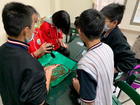 20201202忠孝國中職業試探_201229_3.jpg