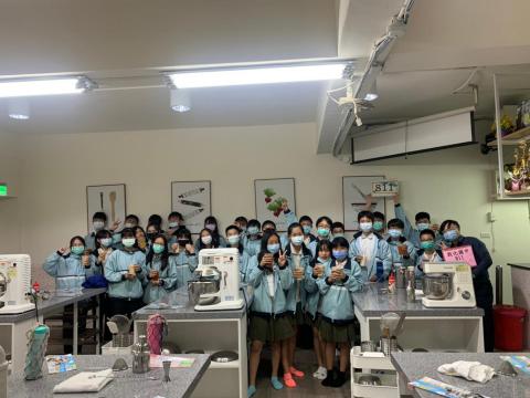 1203敦化國中811，816飲調體驗_201224_2.jpg