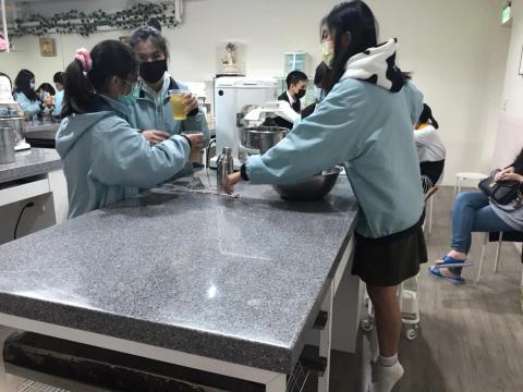 敦化國中811_201209_43.jpg