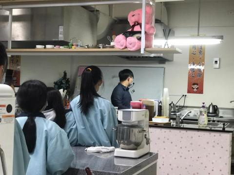 敦化國中811_201209_59.jpg