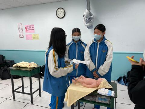 幼保_201204_6.jpg