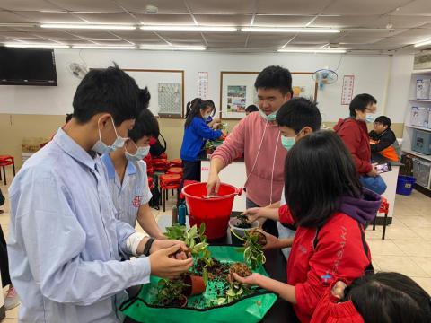 11016平溪國中701農科水苔球_210114_17.jpg