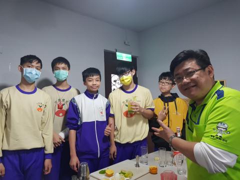 20210315板橋國中餐旅群_210316_4.jpg