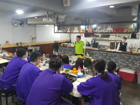 20210315板橋國中餐旅群_210316_8.jpg
