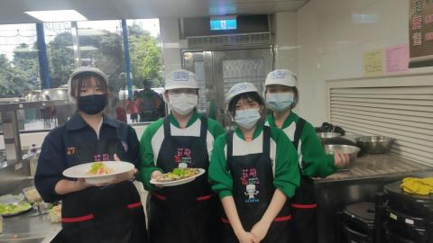 20210414海山國中（日式蔬菜煎餅海鮮烏龍麵）_210421_6.jpg