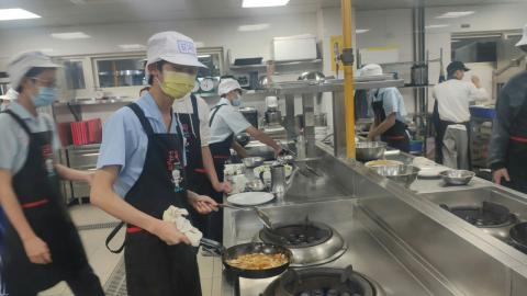 20210414海山國中（日式蔬菜煎餅海鮮烏龍麵）_210421_5.jpg
