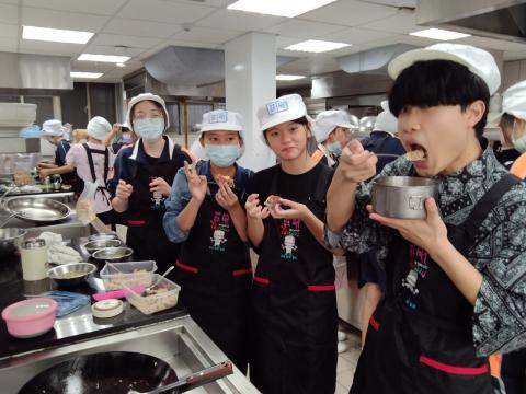 416義學國中 香菇油飯 味曽湯_210421_2.jpg