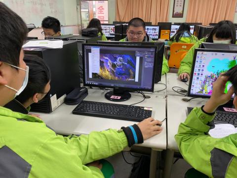 323中正國中電腦繪圖_210325_12.jpg